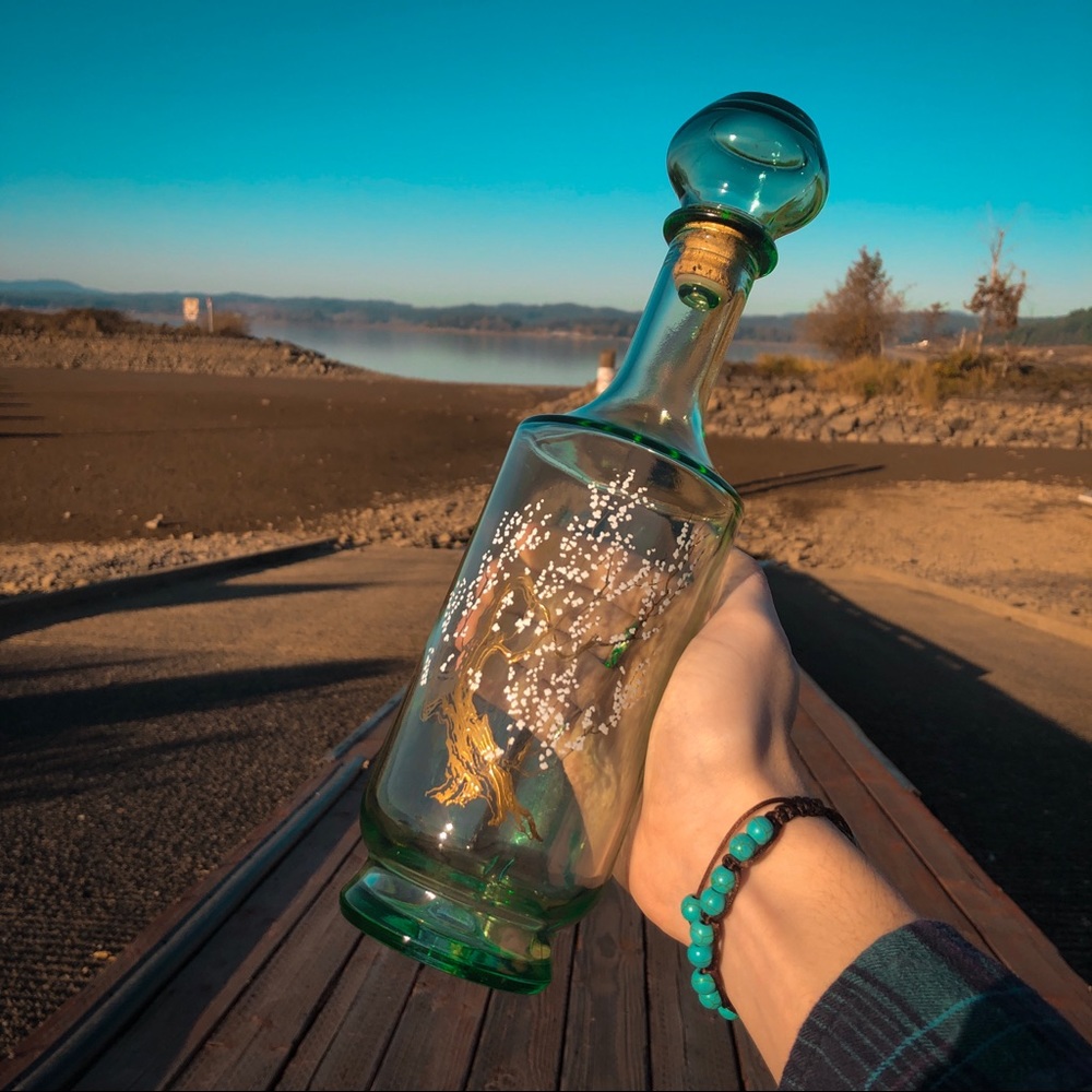 🐉Vintage Authentic Glass Liquor/Wine Decanter🐉